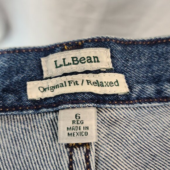 LL Bean Ladies Blue Jeans. Size 6 Original Fit/Relaxed - Picture 6 of 11